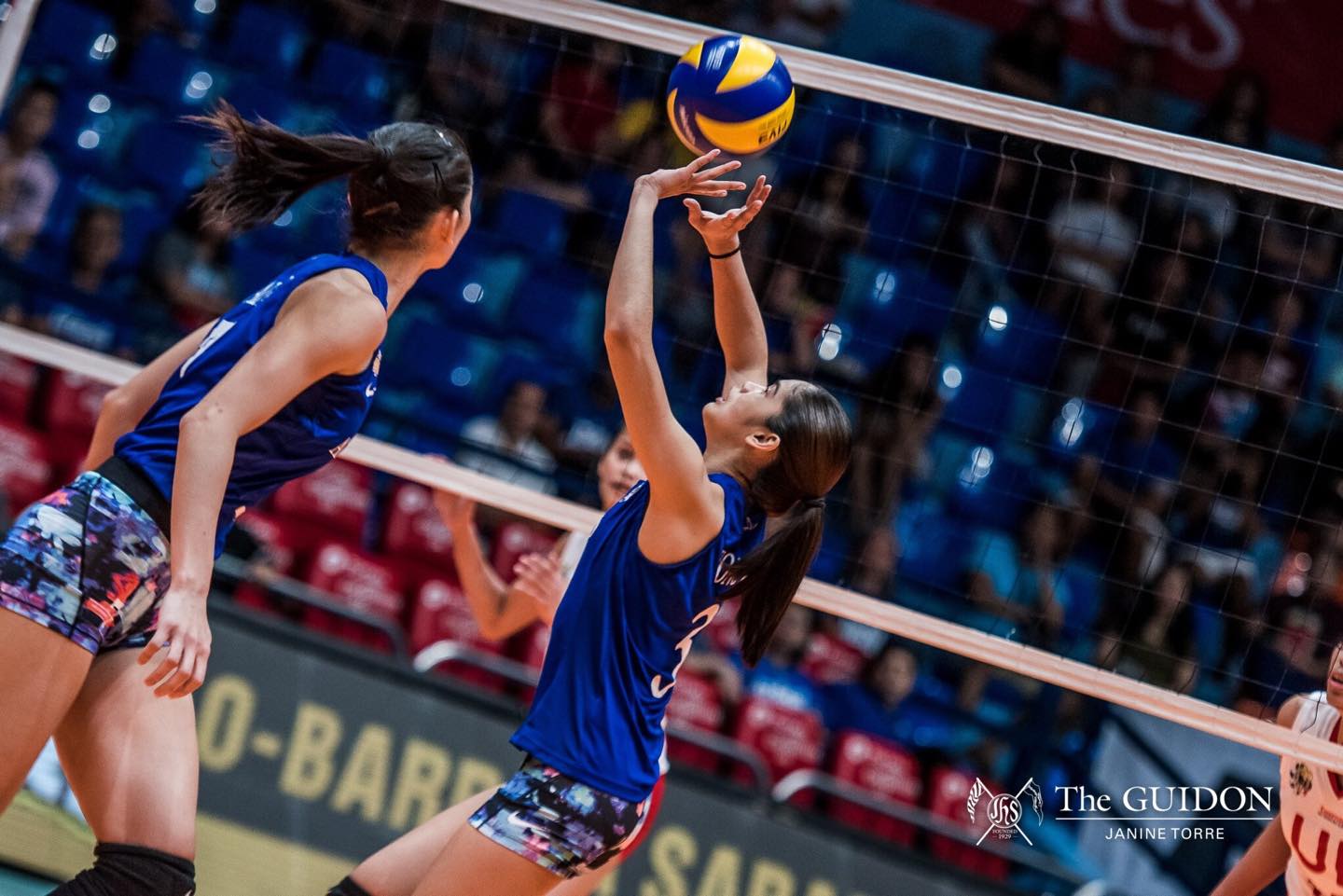 deanna-wong-s-career-high-50-excellent-sets-leads-ateneo-to-four-set